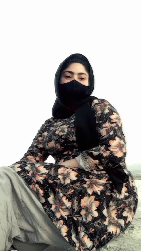 @neelammalik1111