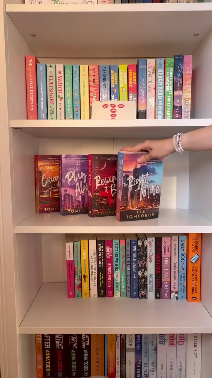 @eniverse 📚💫