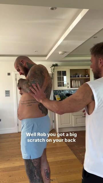 @Bigrob93