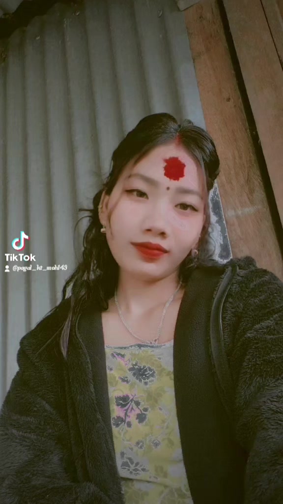 @🫅Qūēñ🫅