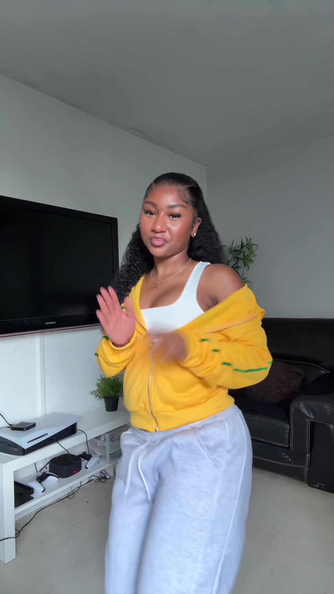 @YADIOSA💛