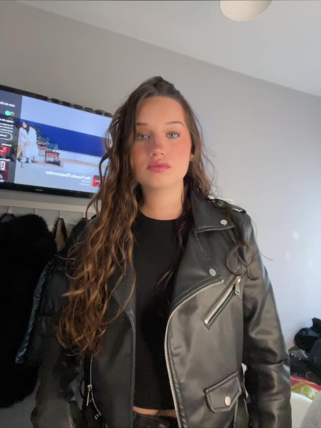 @𝑔𝑜́𝑚𝑒𝑧