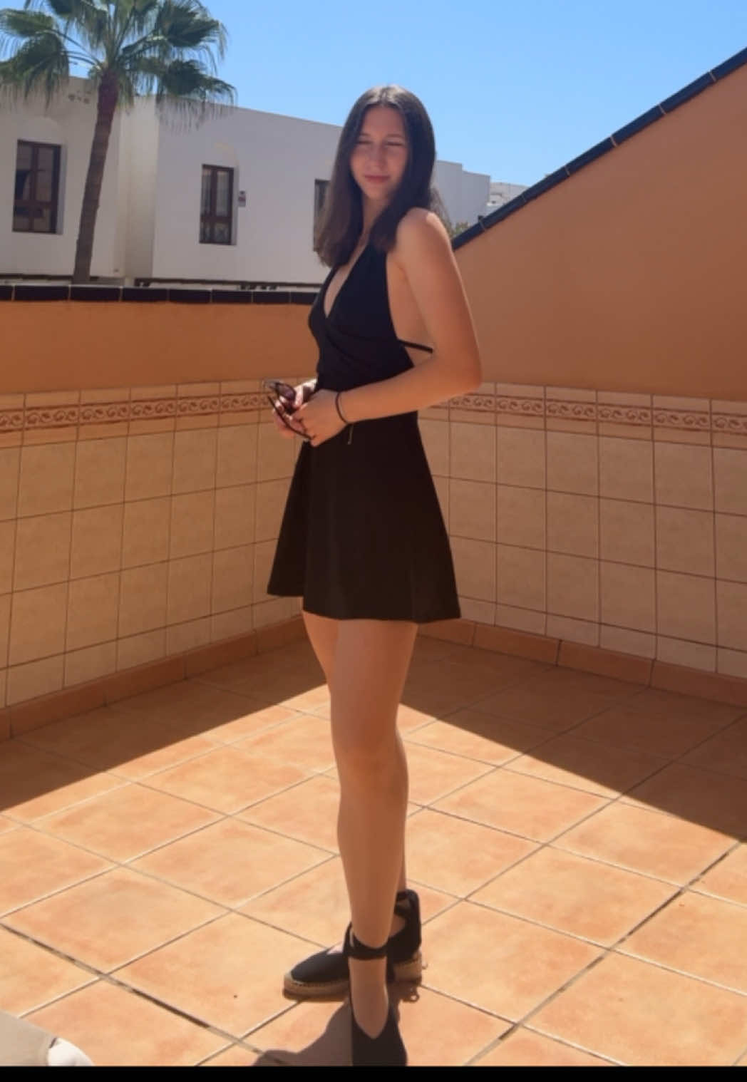 @𝓜.