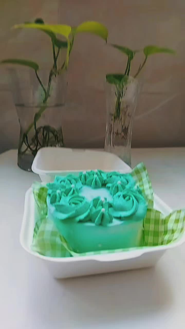 @XhhtryHema