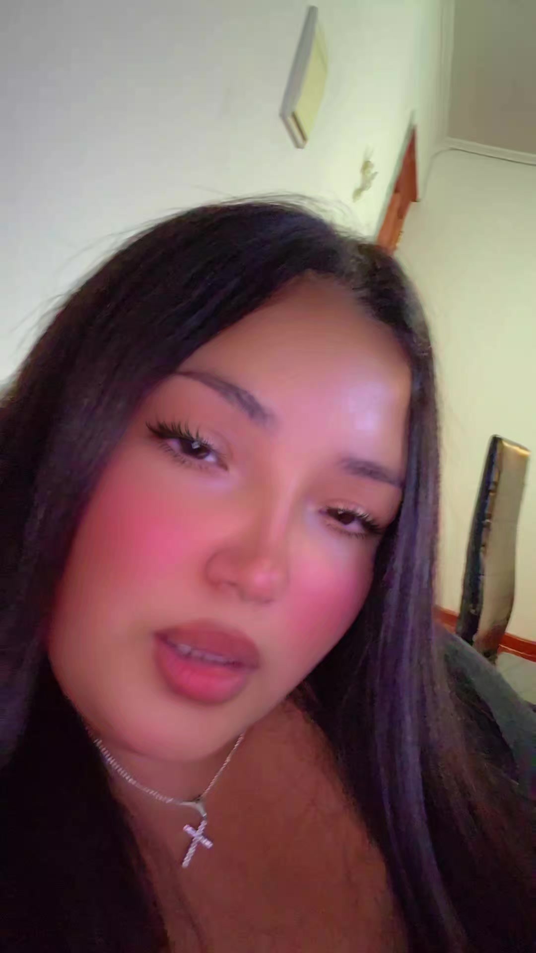 @𝓥𝓪𝓵𝓮𝓷𝓽𝓲𝓷𝓪🦋