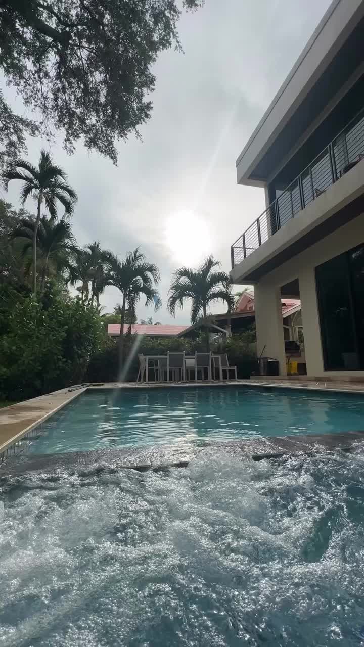 @jacobstradezz