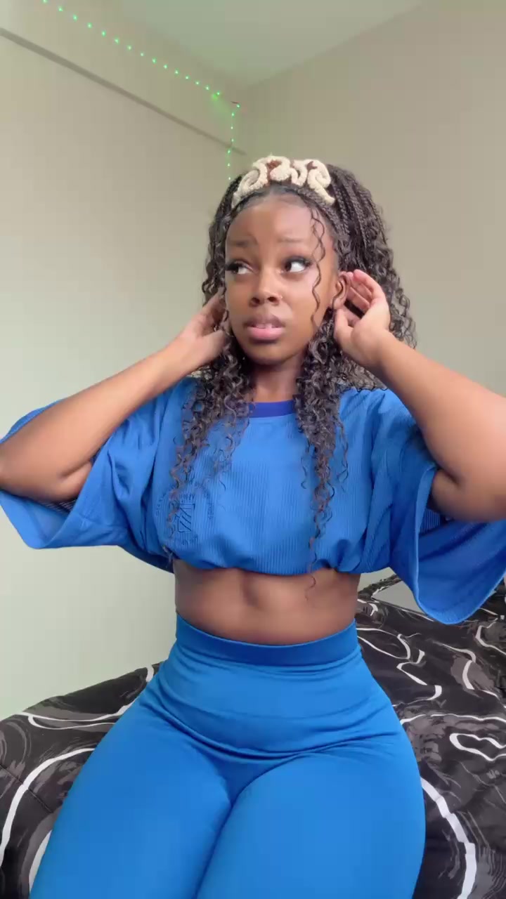 @Latoya Bontle 🕷