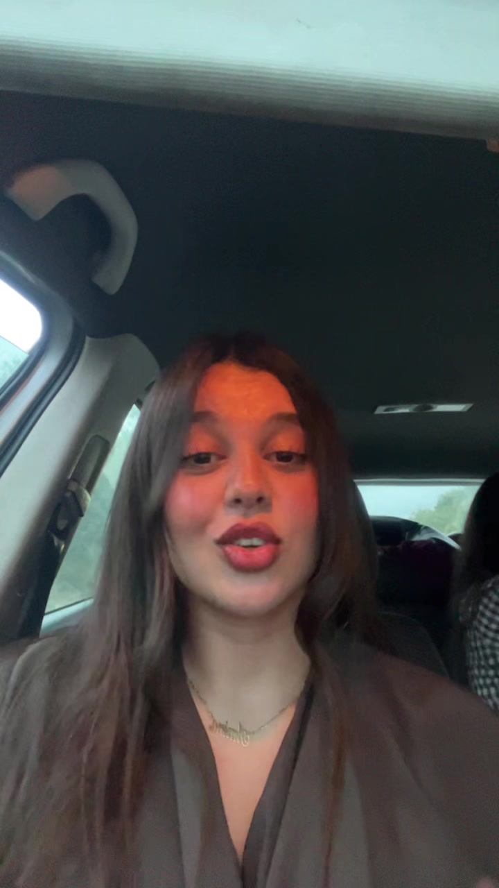@amina🧃