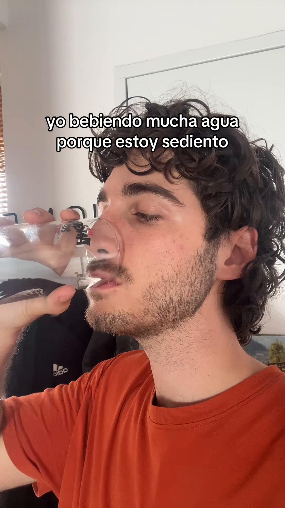 @Moi