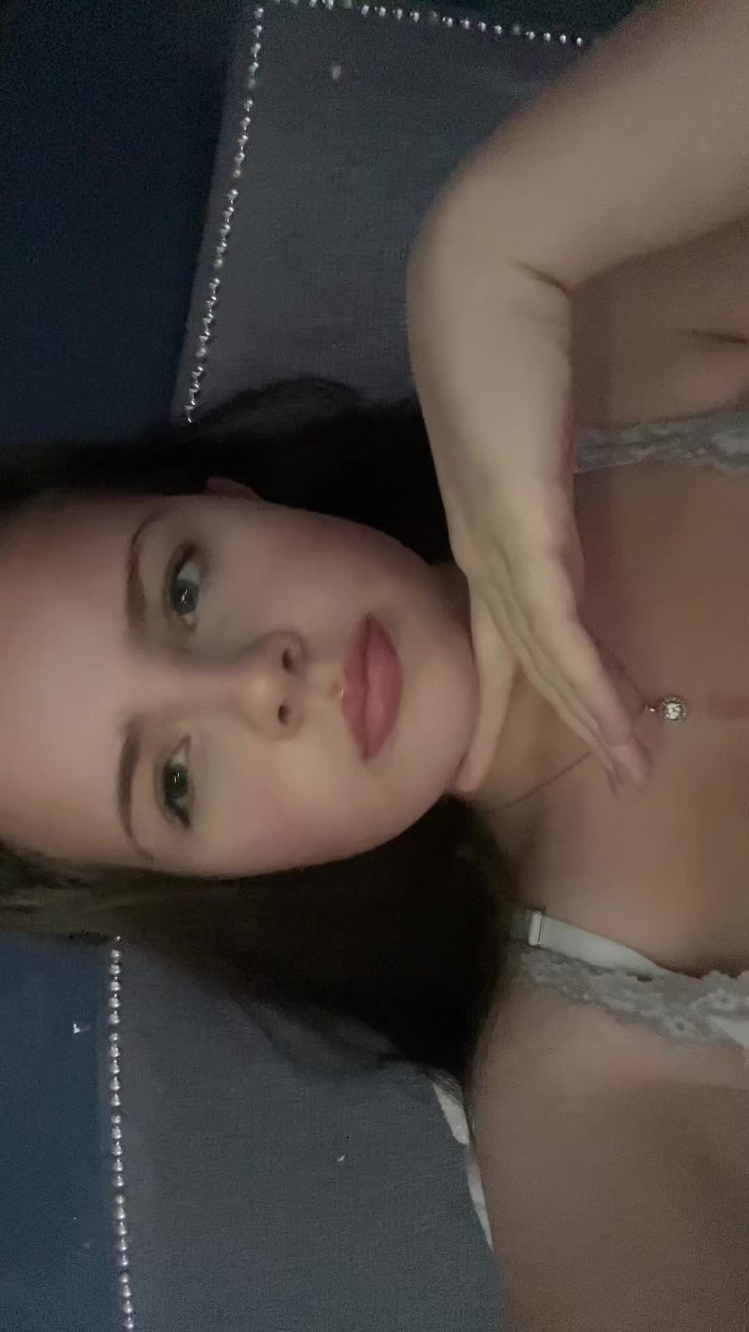@🦕