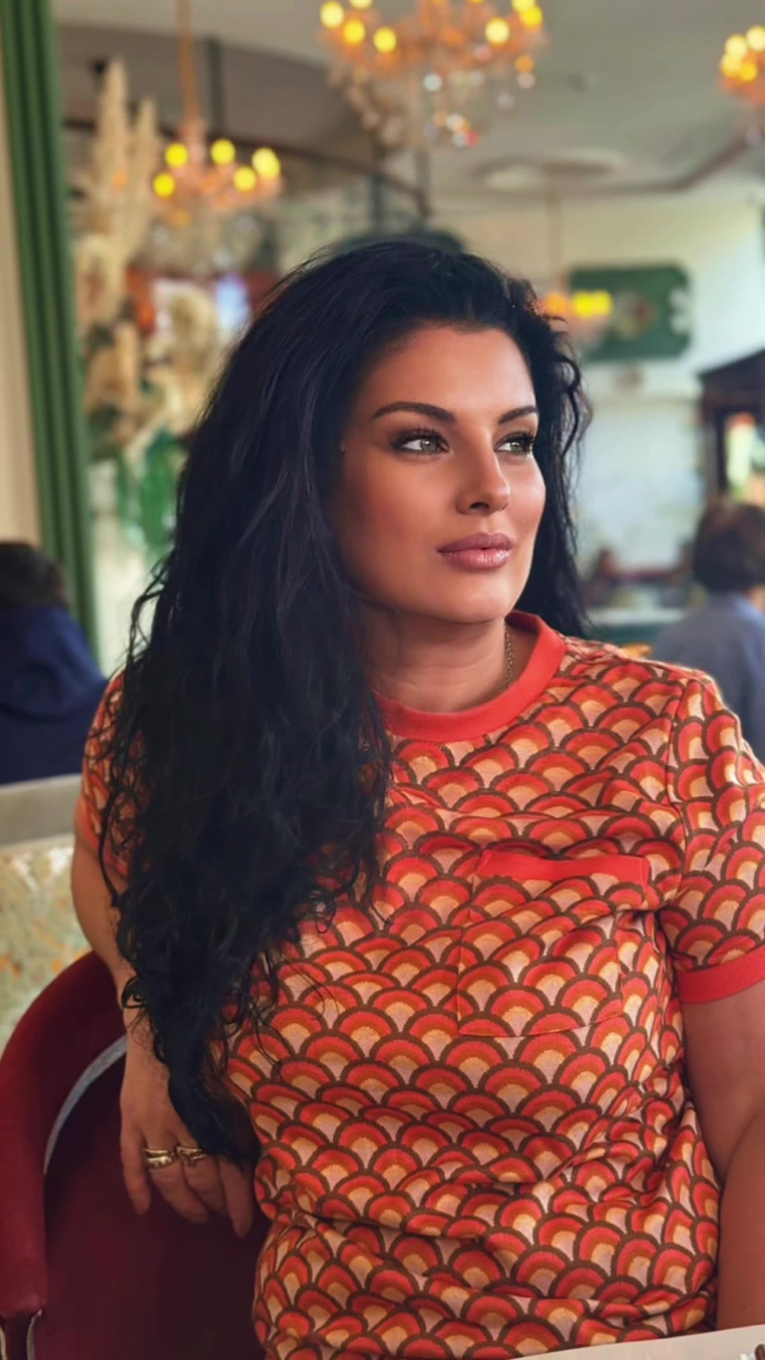 @Ramona M Adriana