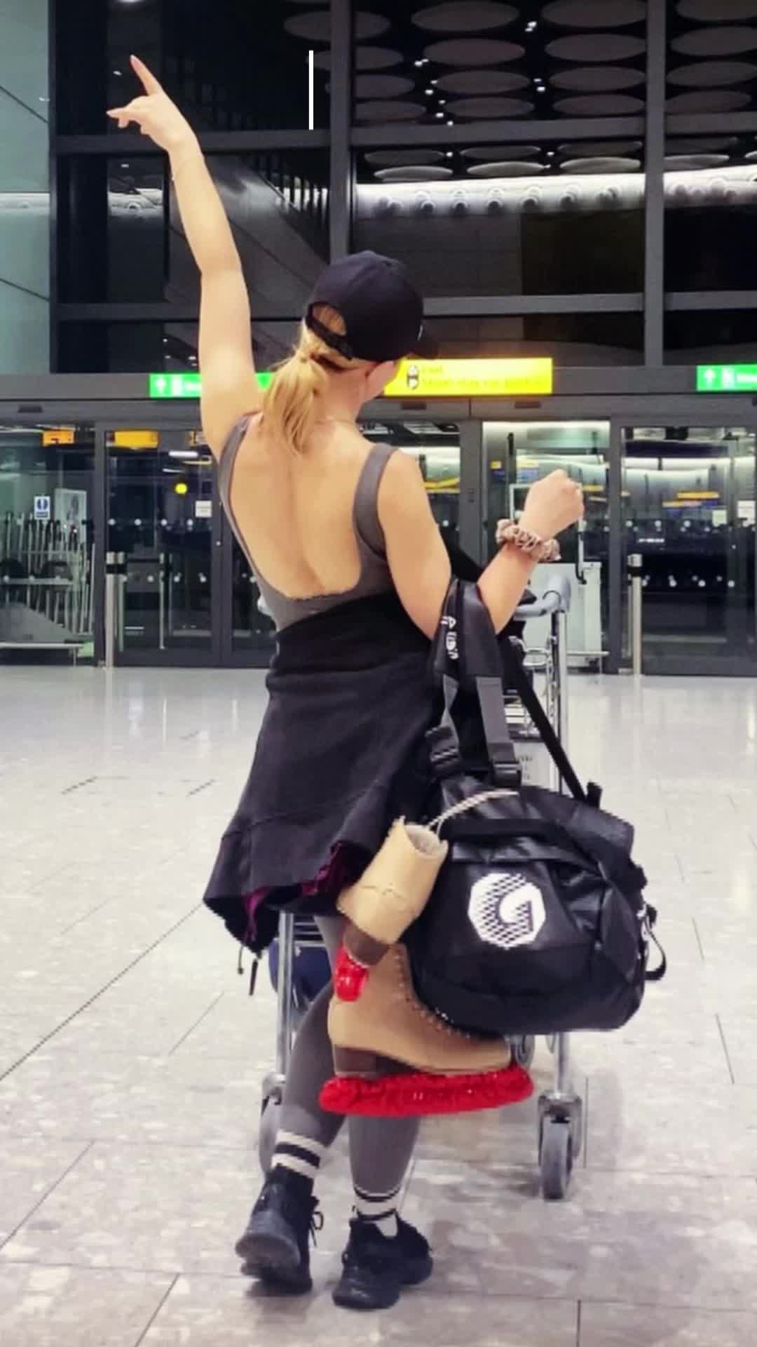 @Evangeline Perry ⛸️🇬🇧