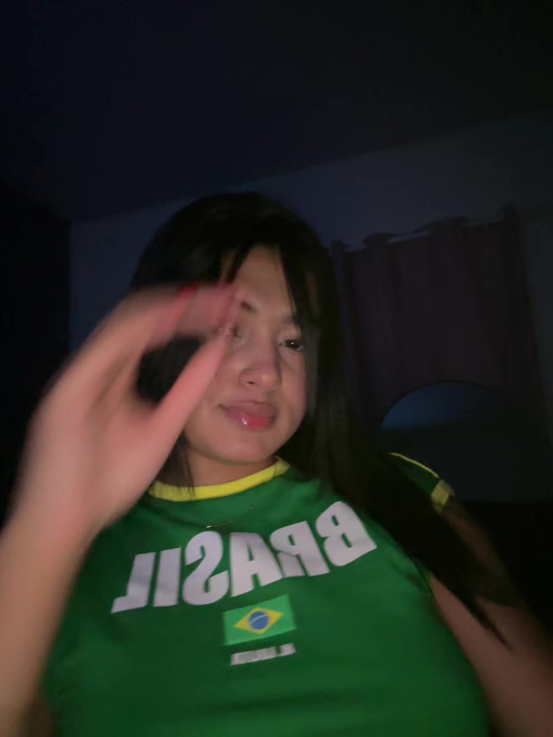 @juliafwz