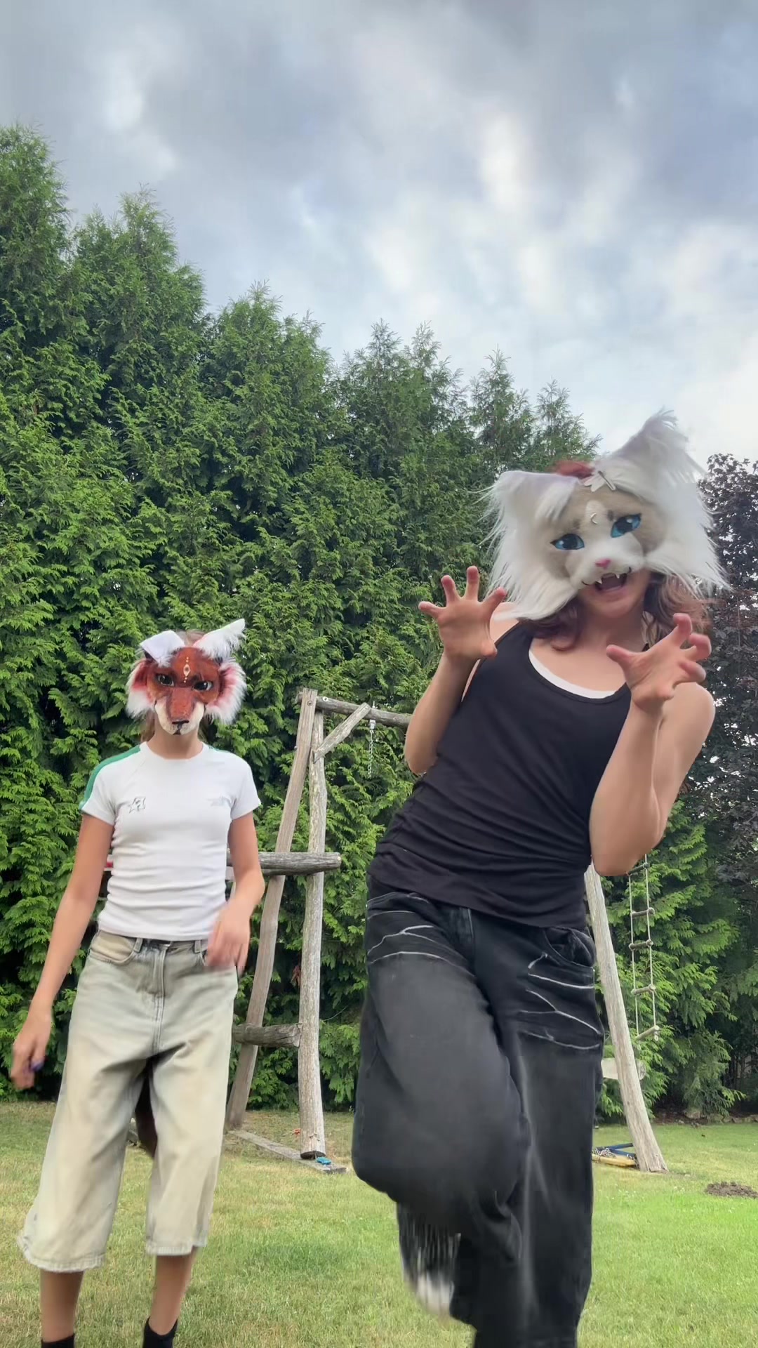 @🎧🐾☆🎸3M1LY🧷☆🐾🎧➡️MondoCon