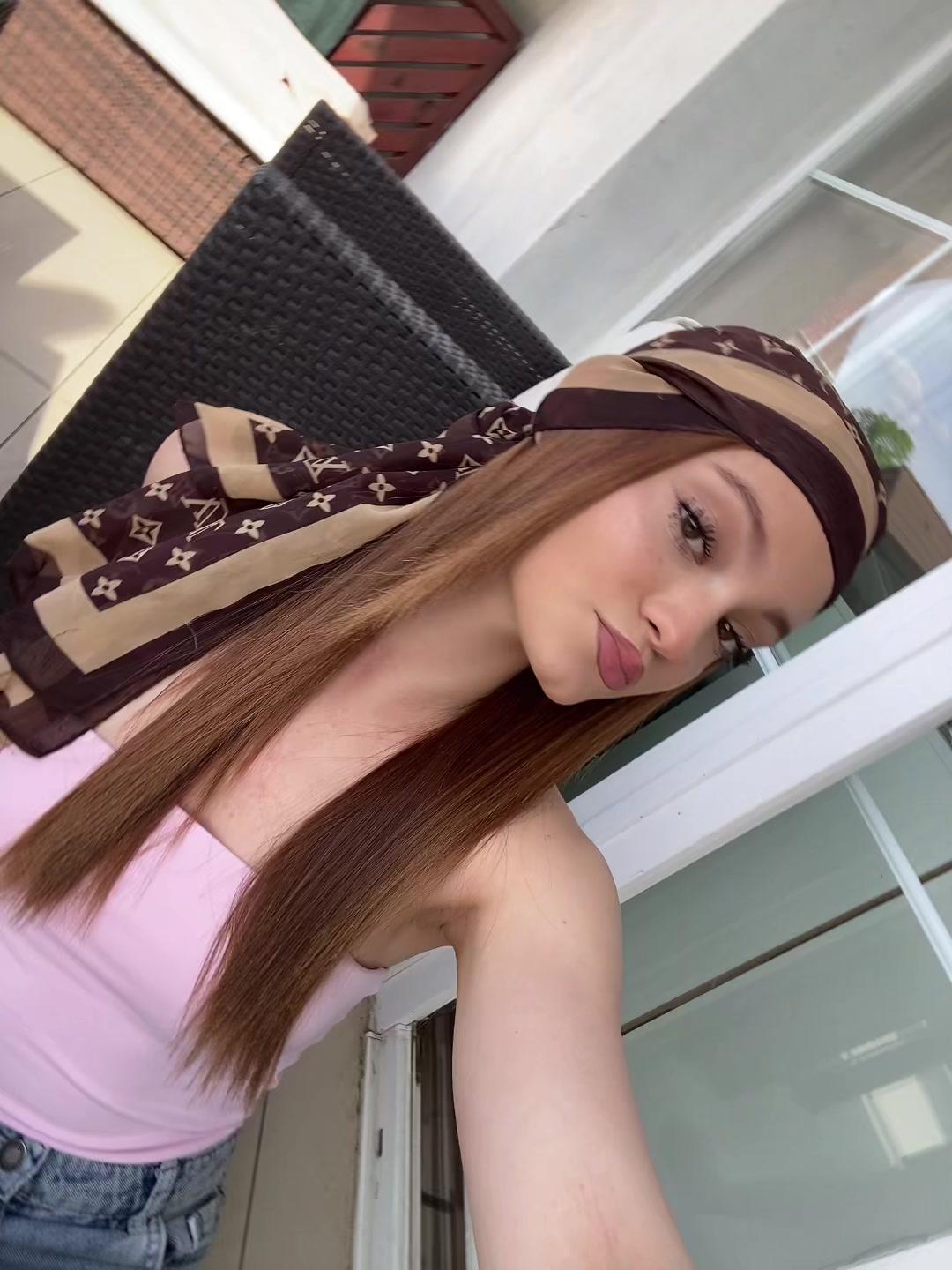 @adelka