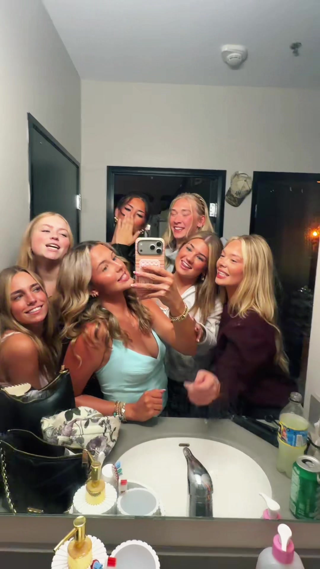 @reaganmeyenburgg