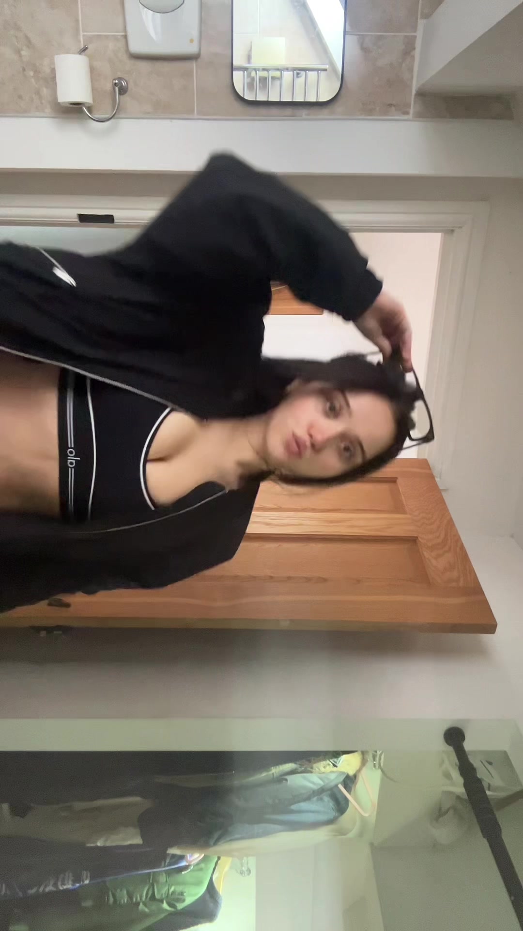 @sexymysterious lady
