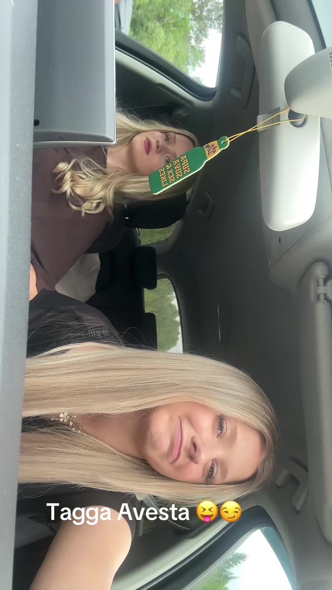 @HejsanHoppzzan17