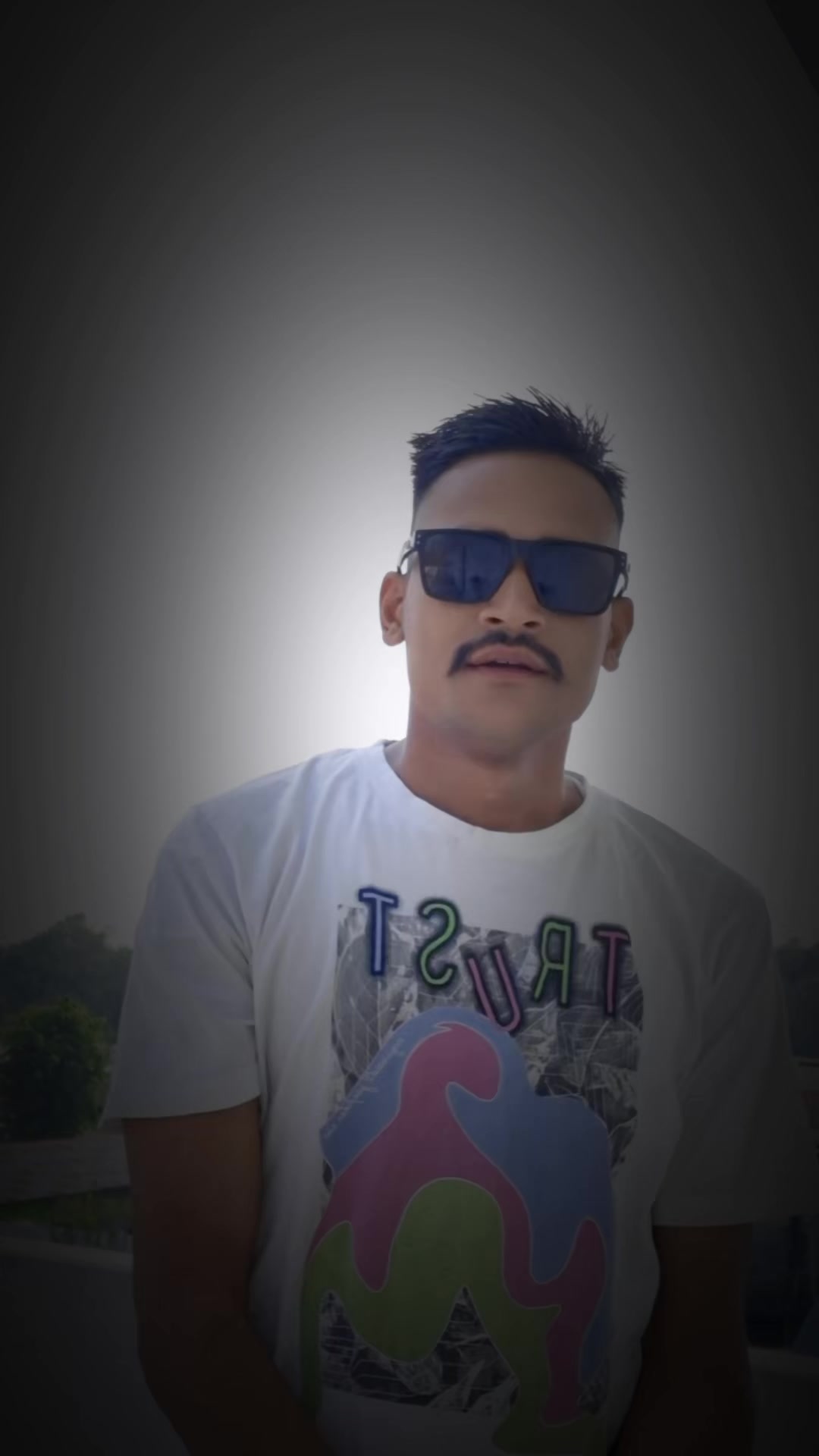 @C_HheTri-KiNgS