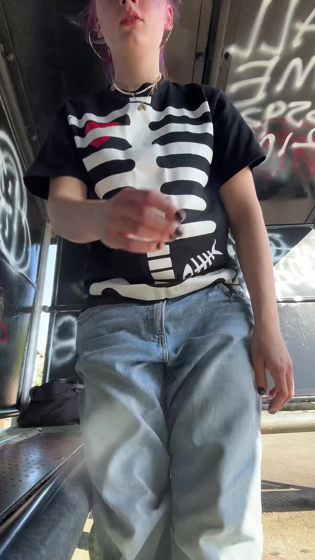 @cheazy_beans