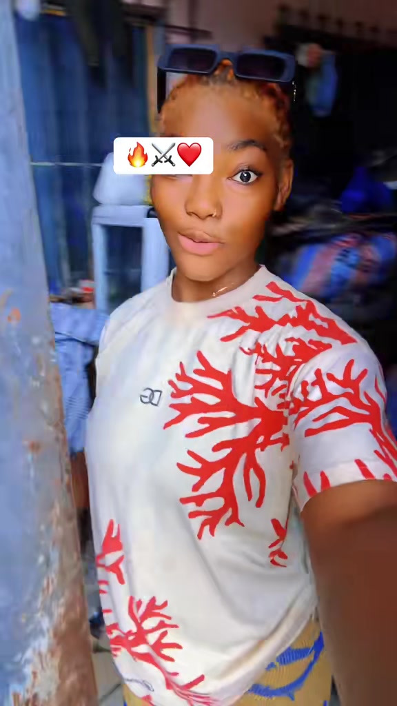 @Aïcha la machette