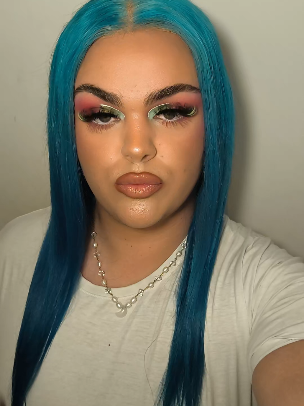 @tyron_makeup