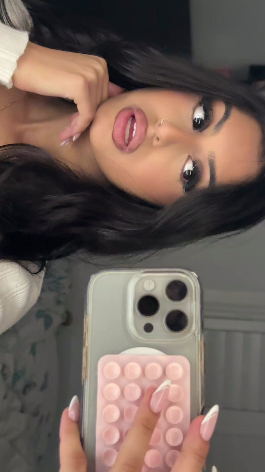 @jia_mehraa