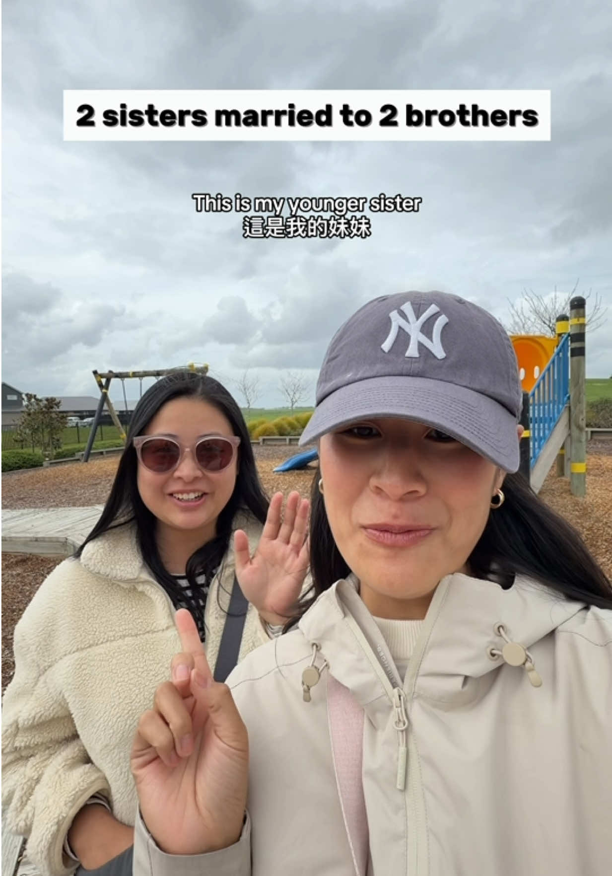 @Daniel & Ellen Peacock 🦚