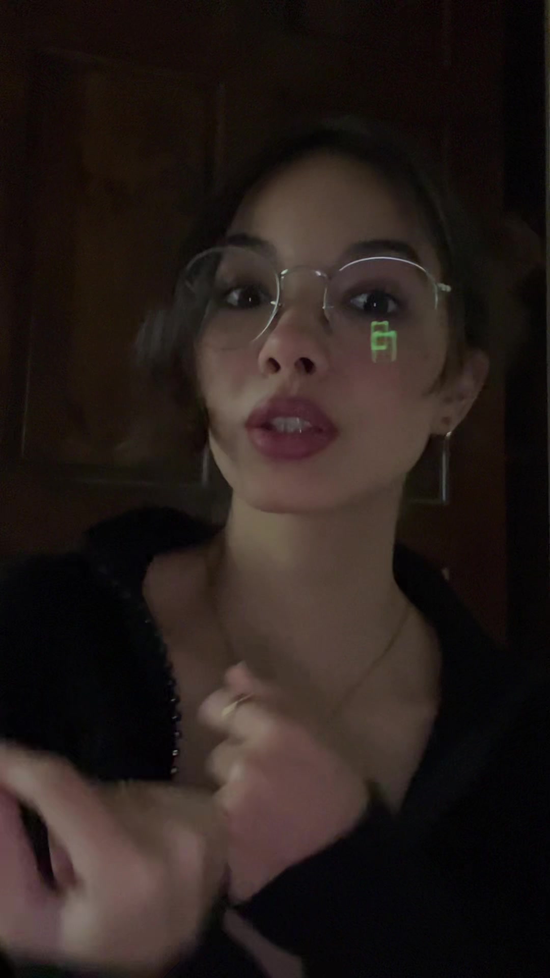 @moon_