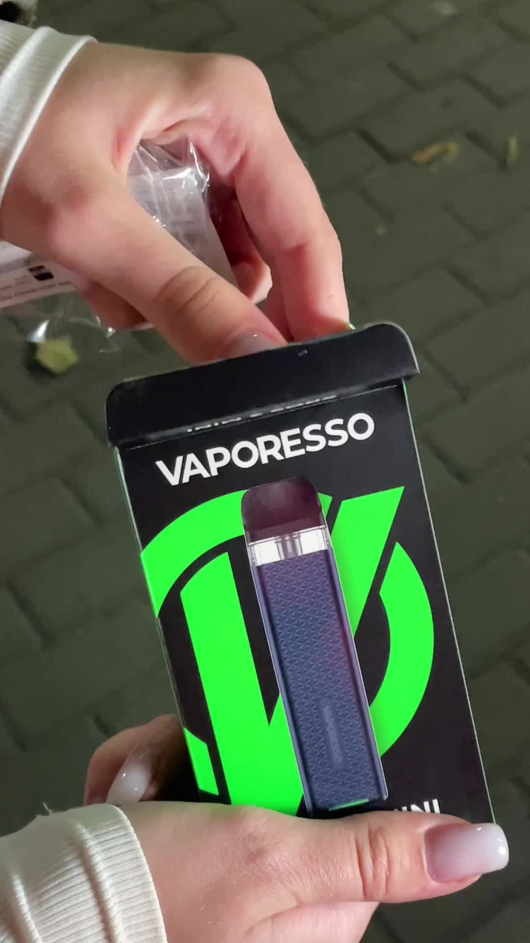 @areusmoke