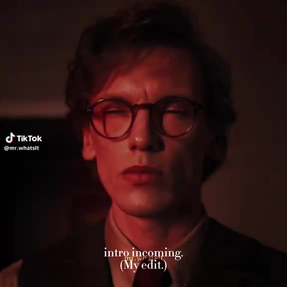 @★🕷️🕰️ʜᴇɴʀʏ ᴄʀᴇᴇʟ📻🕯️★