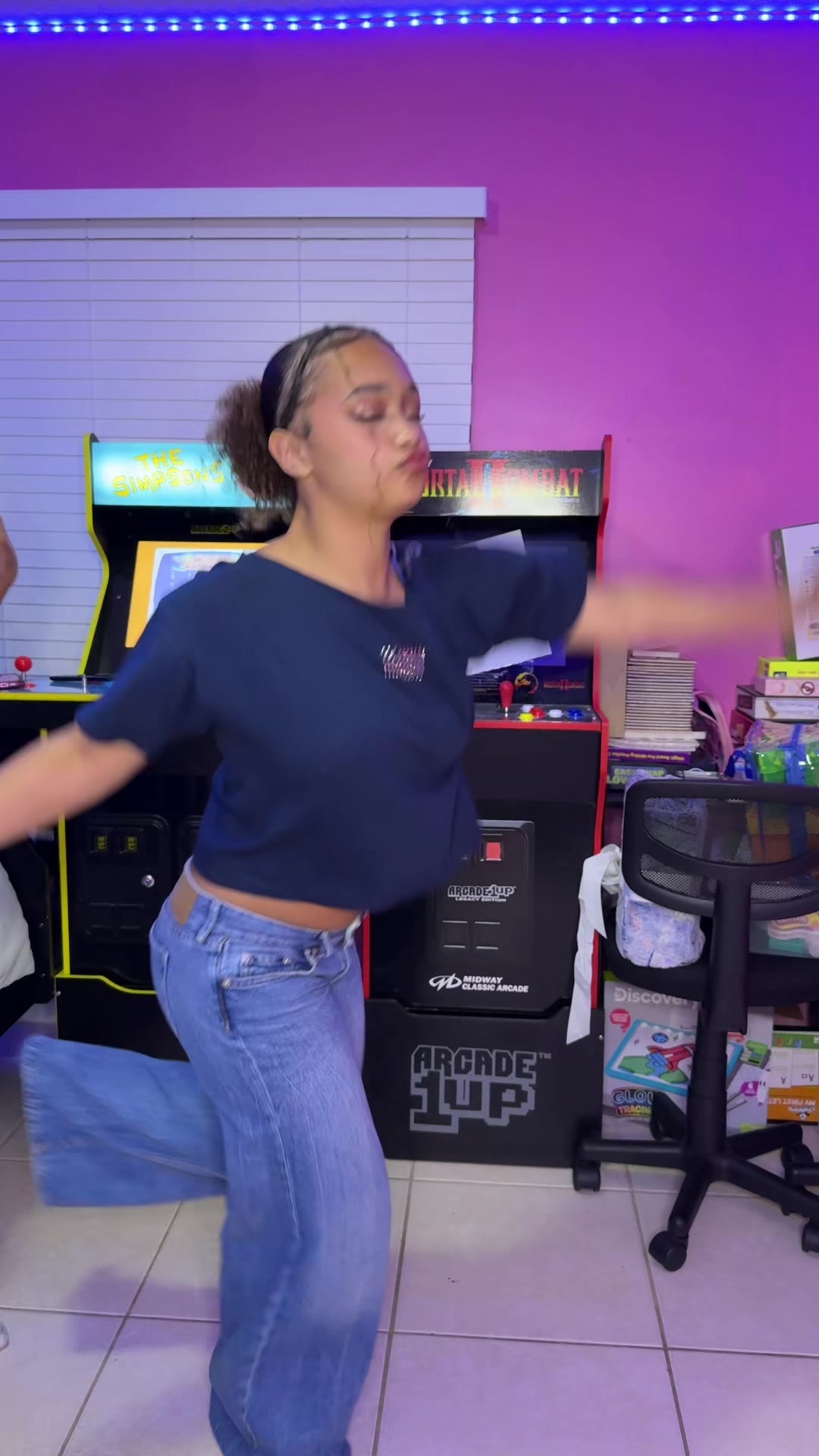 @DemDaddysGirls4