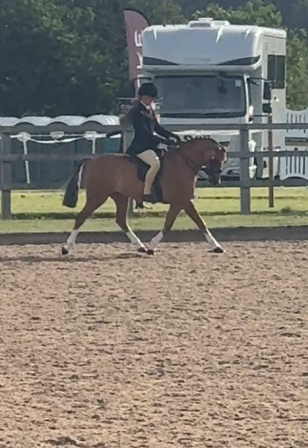 @Simmonds Show Team