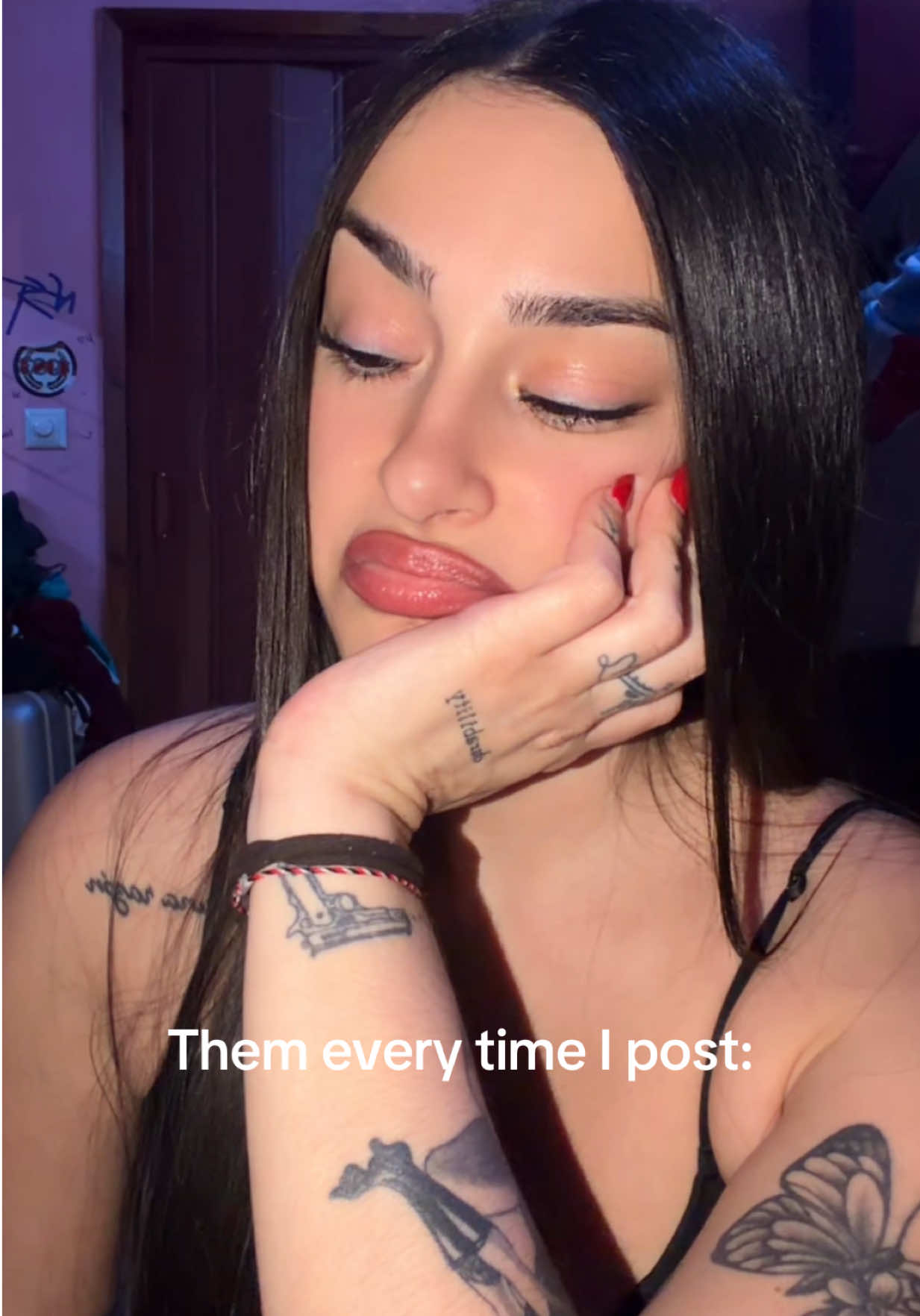 @Χρύσα🦋