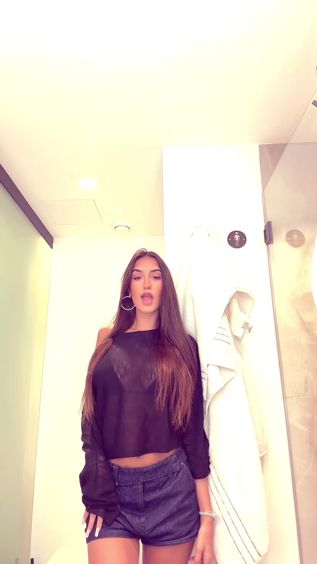 @sofia Calderoni