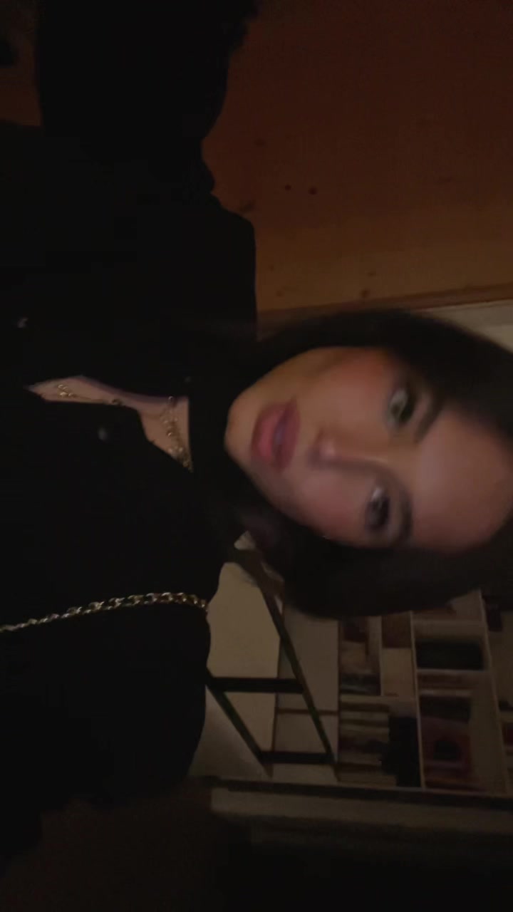 @marieee.km