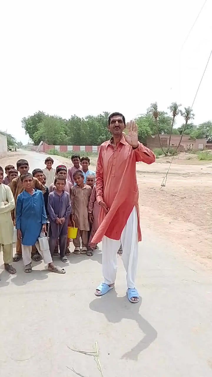 @m Khalid Abbas