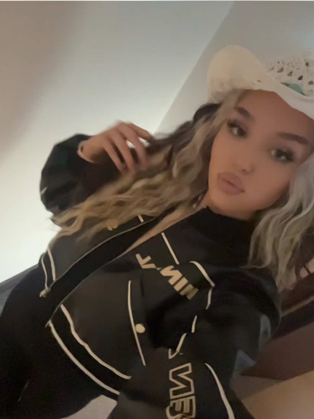 @skyê 🎀