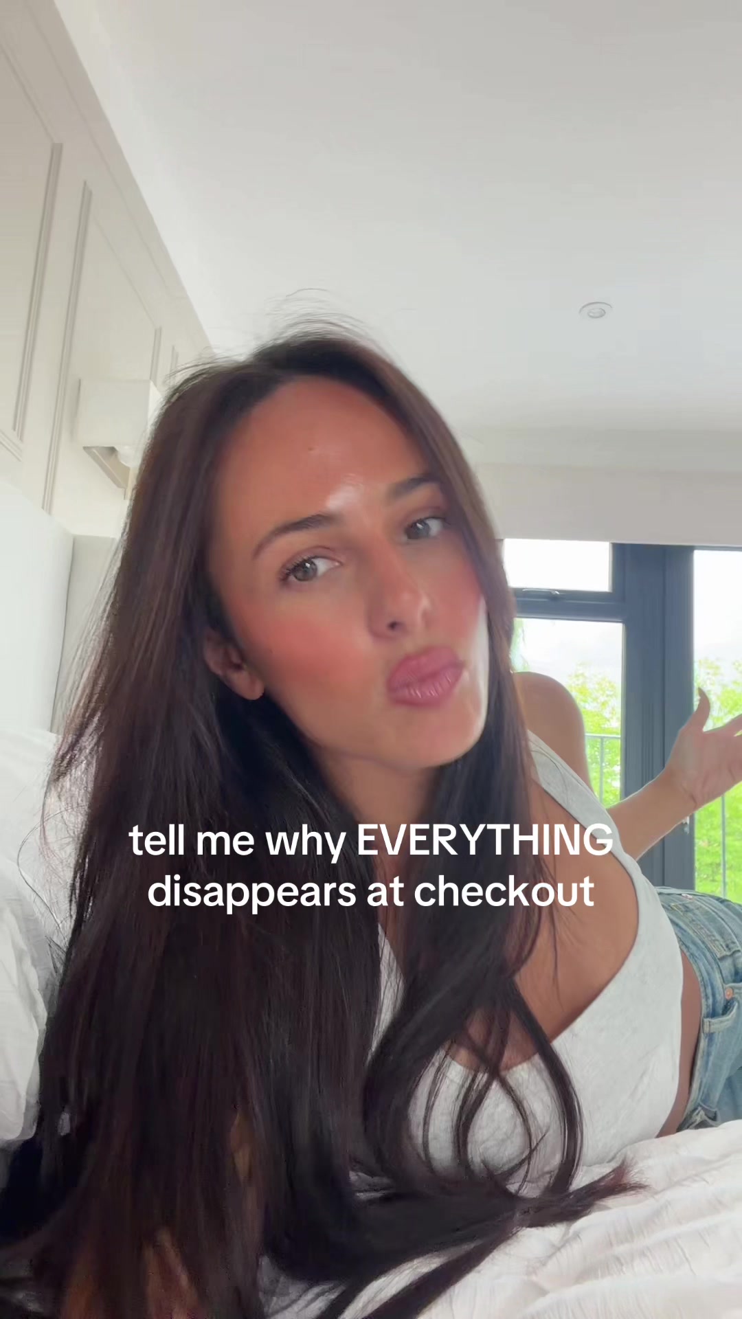 @_laurenkwood