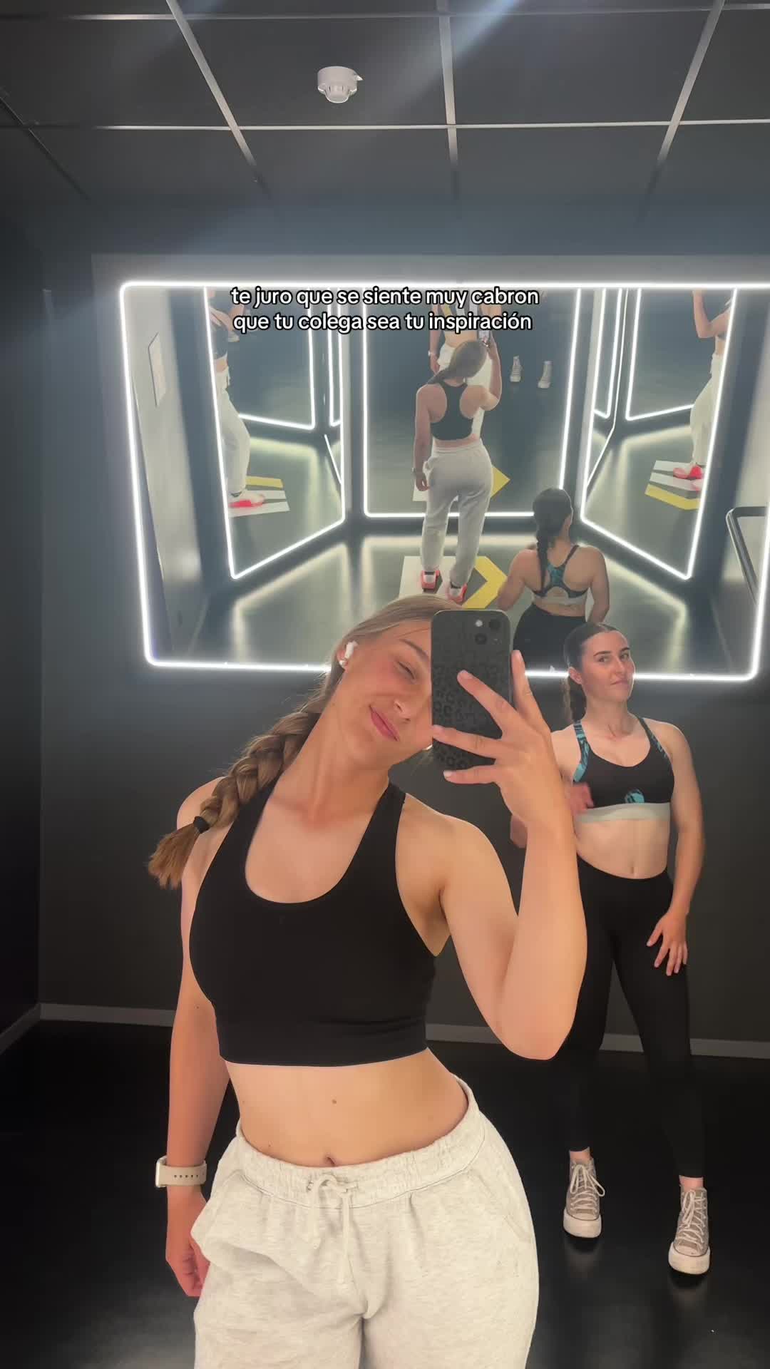 @Laurita