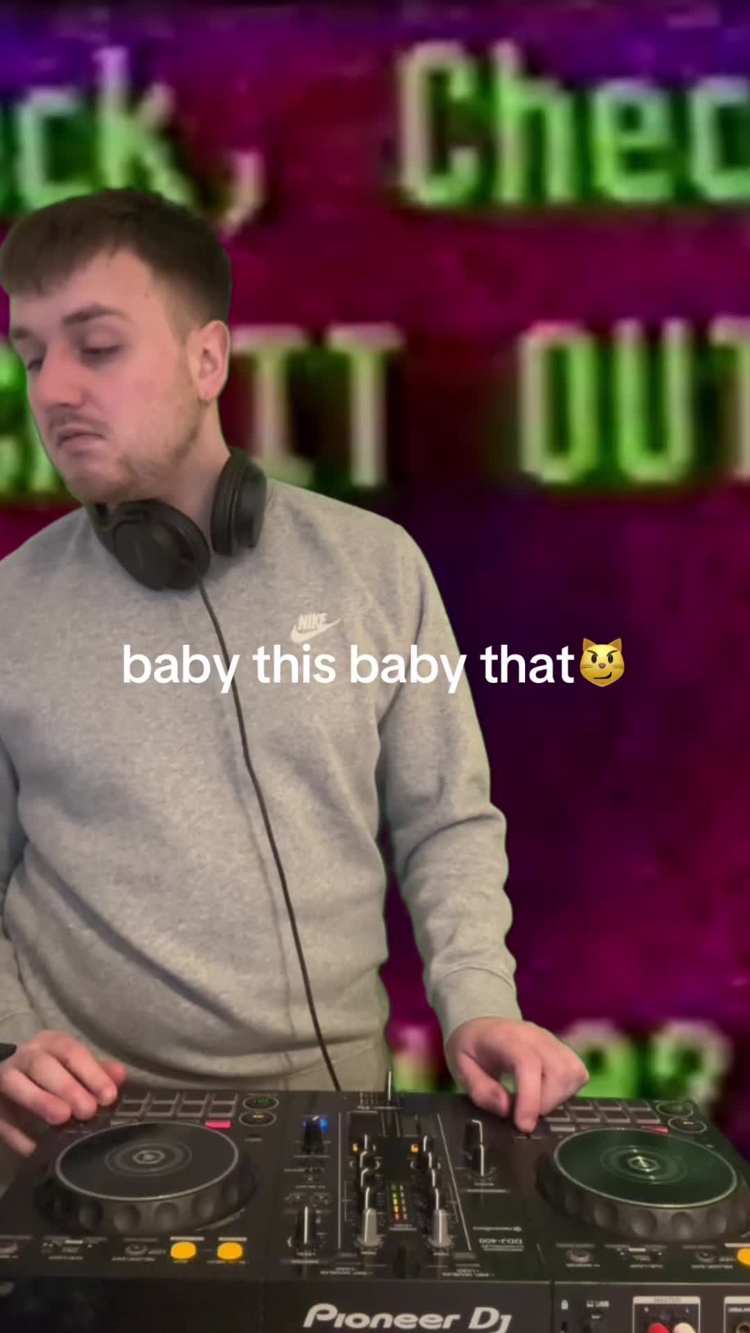 @Brooky
