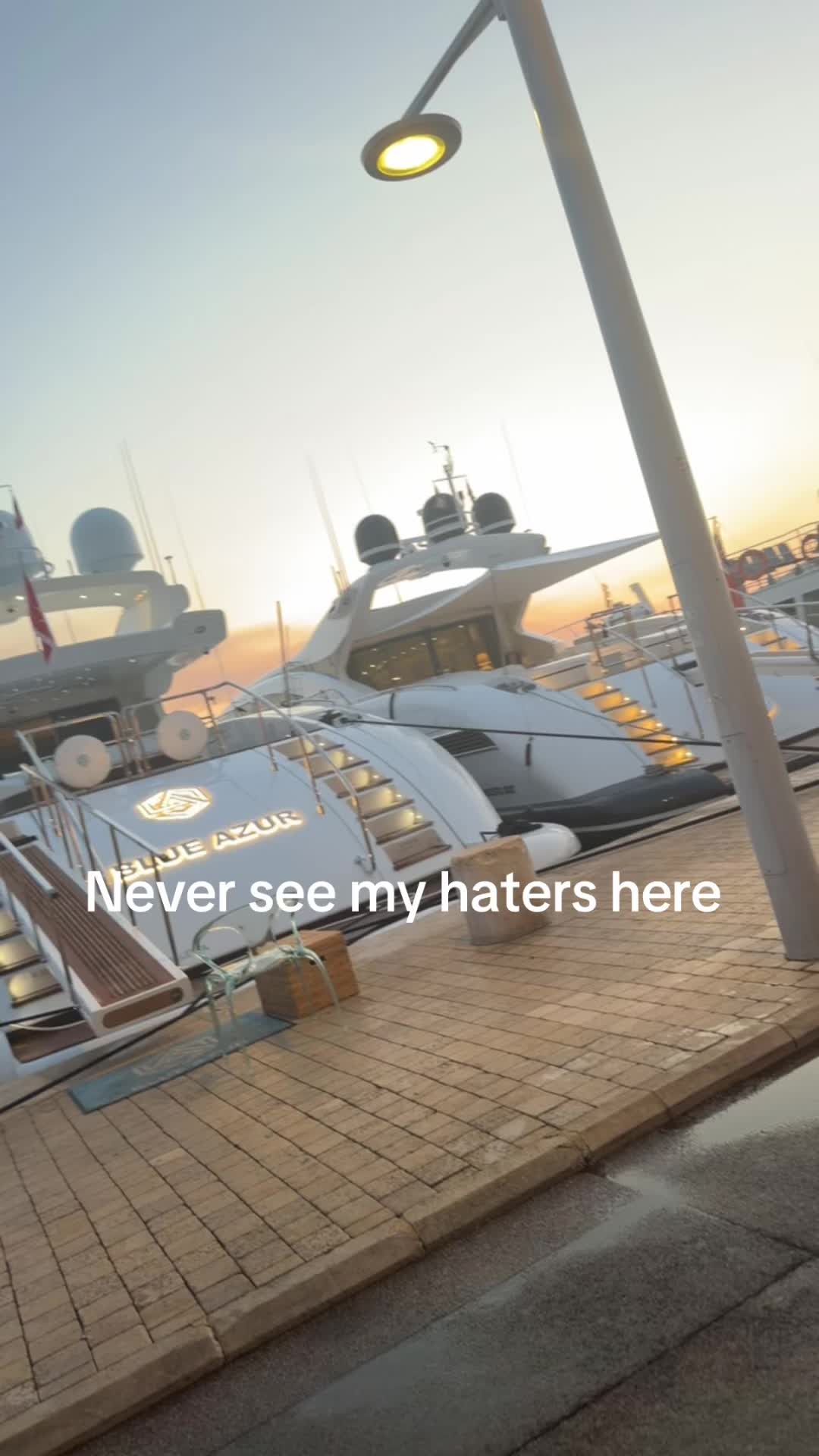 @Katieg21