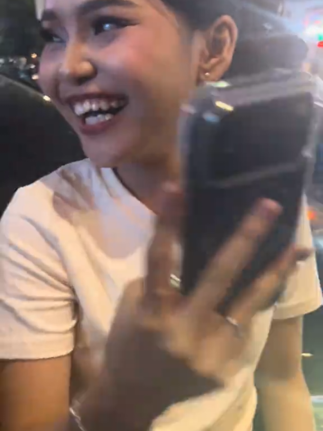 @Raisya27