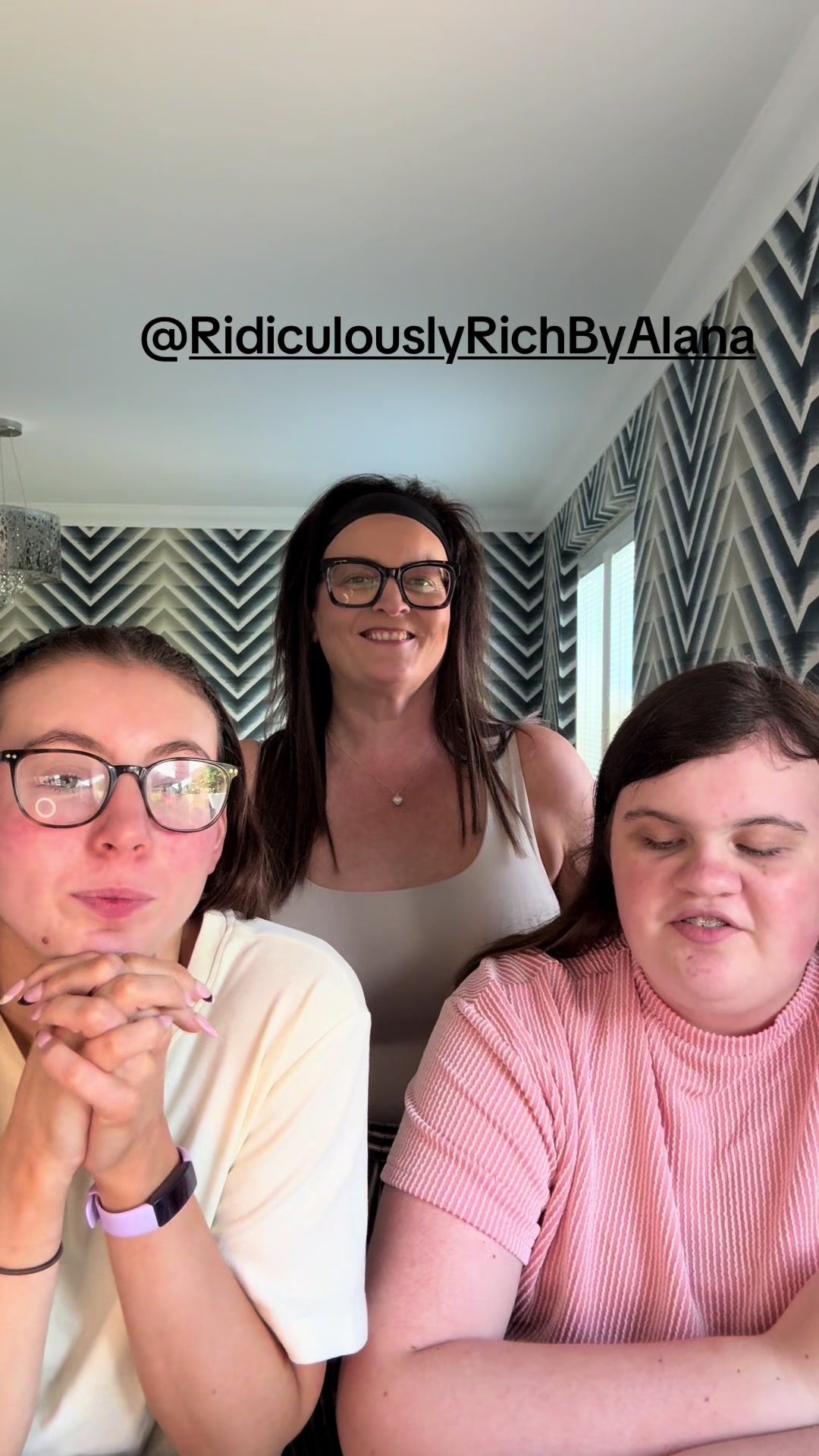 @Naomiangwatson248