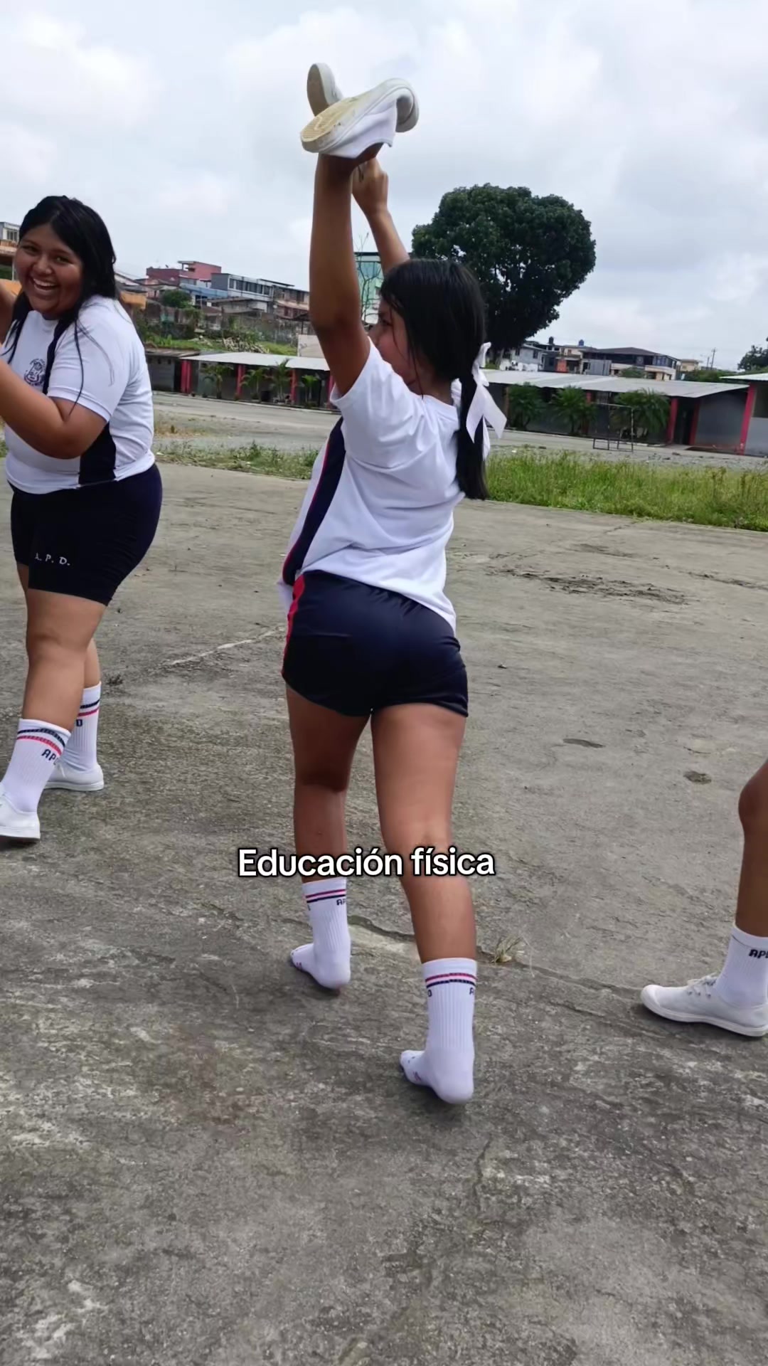 @9no "F"