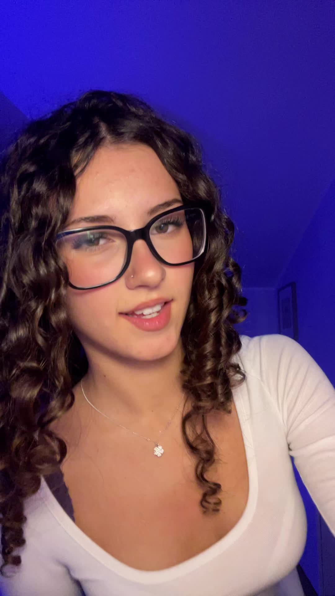 @𝐂𝐀𝐌𝐈𝐋𝐋𝐀