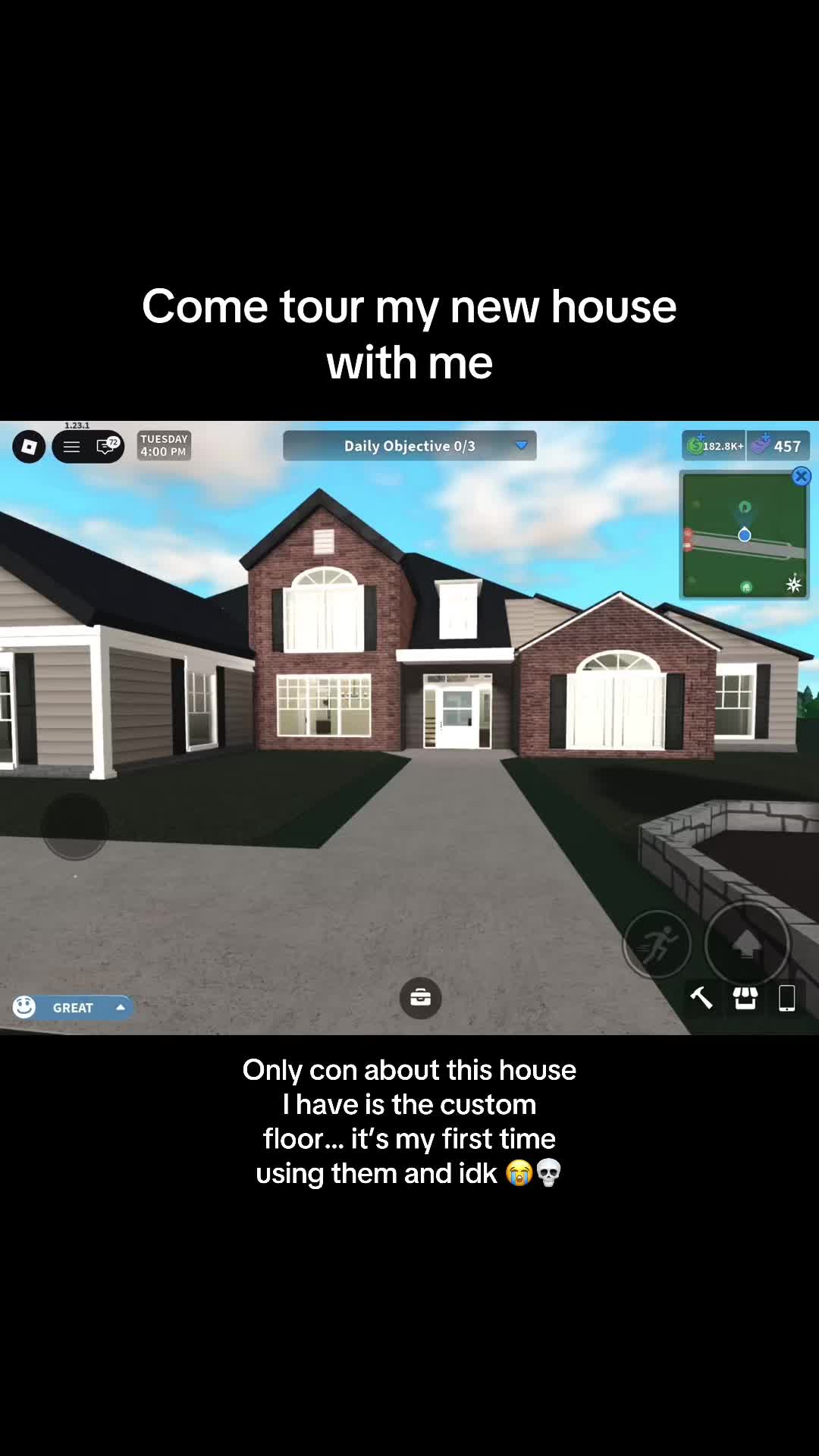 @Licia | bloxburg builder