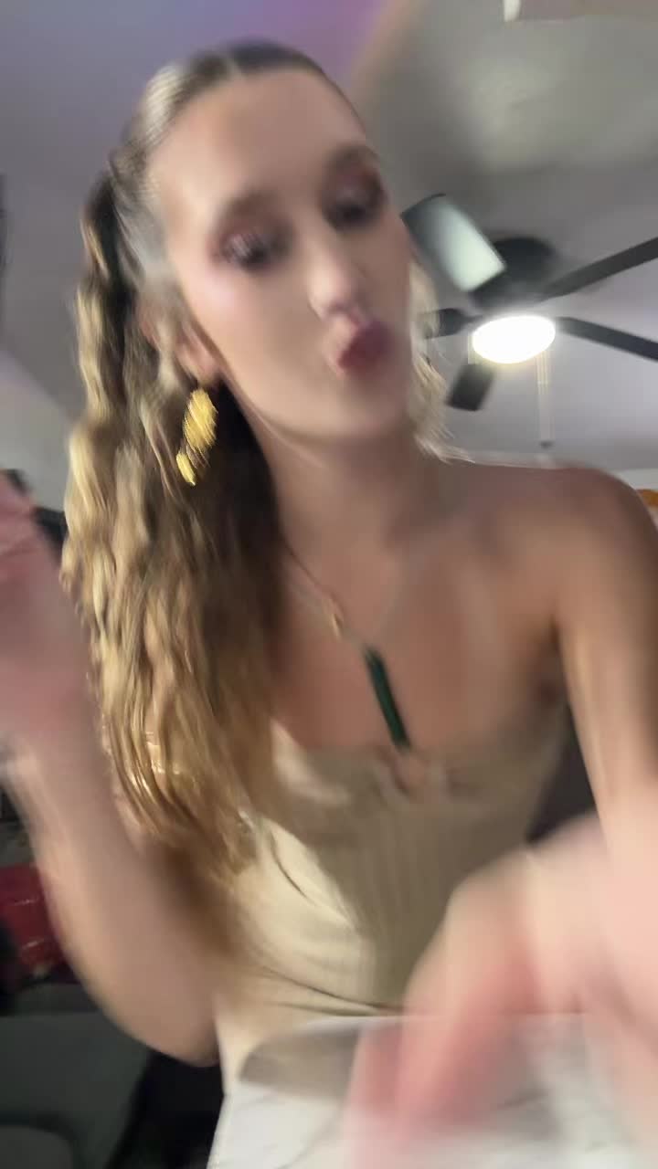 @christina