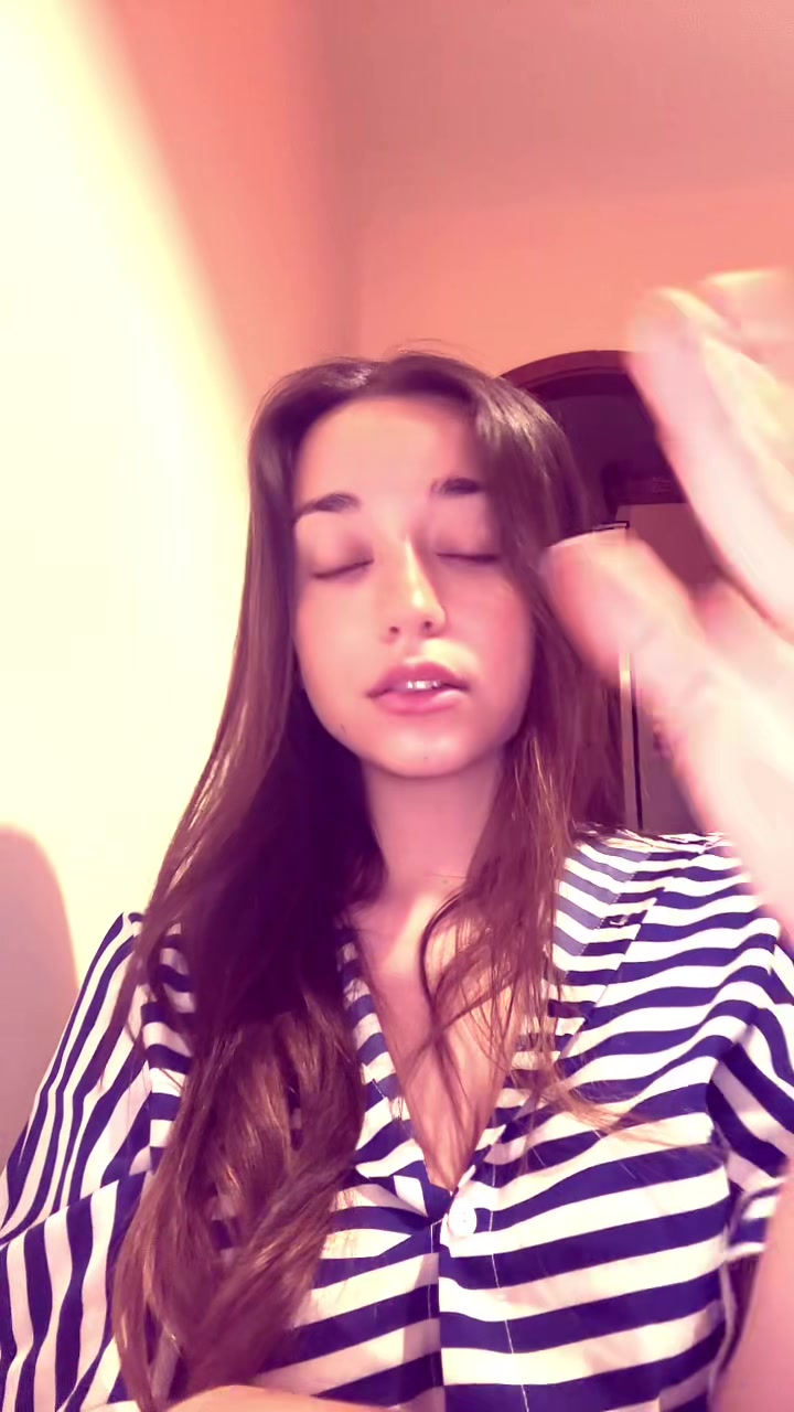 @Tigró