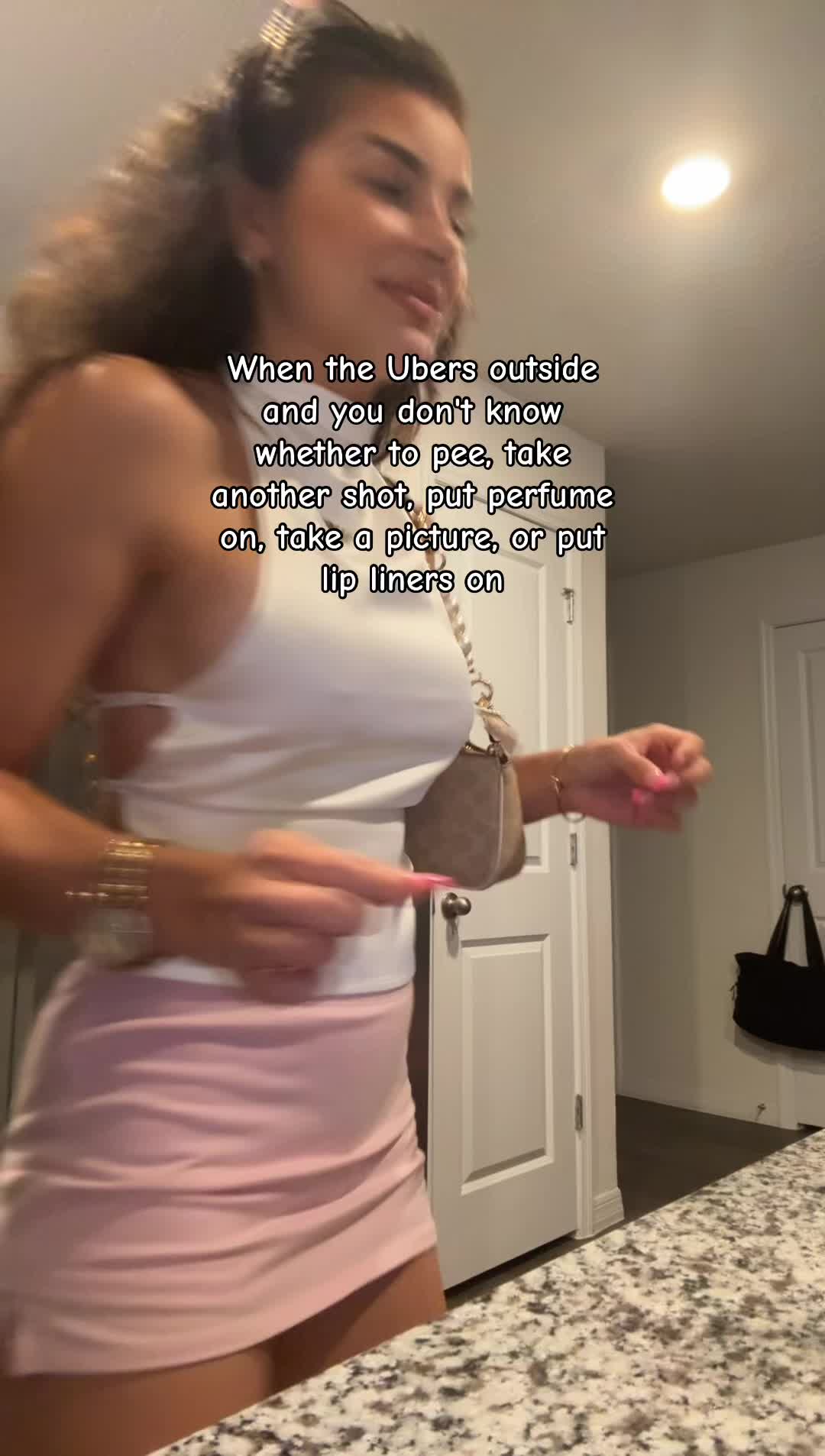 @lindseycannistra